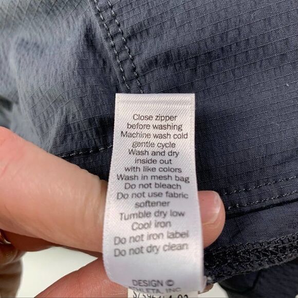 Athleta Trekkie Gray Cargo Skort Skirt 2 - Picture 5 of 7